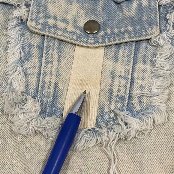 Vintage Furrina Cropped Lightwash Denim Jacket Size L - Picture 8 of 12